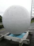 ＃８「不思議な巨大な球体」